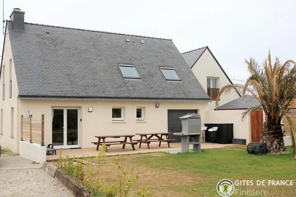 Les Gites Du Bord De Mer Plouarzel Holiday home