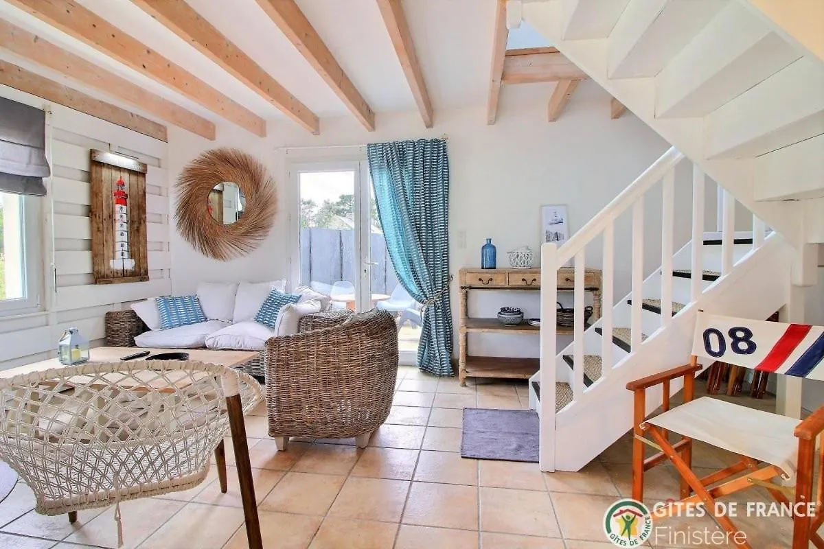 Holiday home Les Gites Du Bord De Mer Plouarzel France